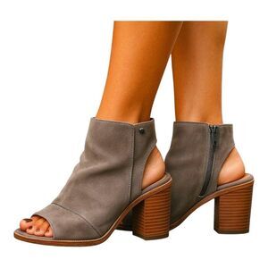 UGG Valencia Peep Toe Booties 1095391 women's size 7 Sandal Bootie Shootie Brown